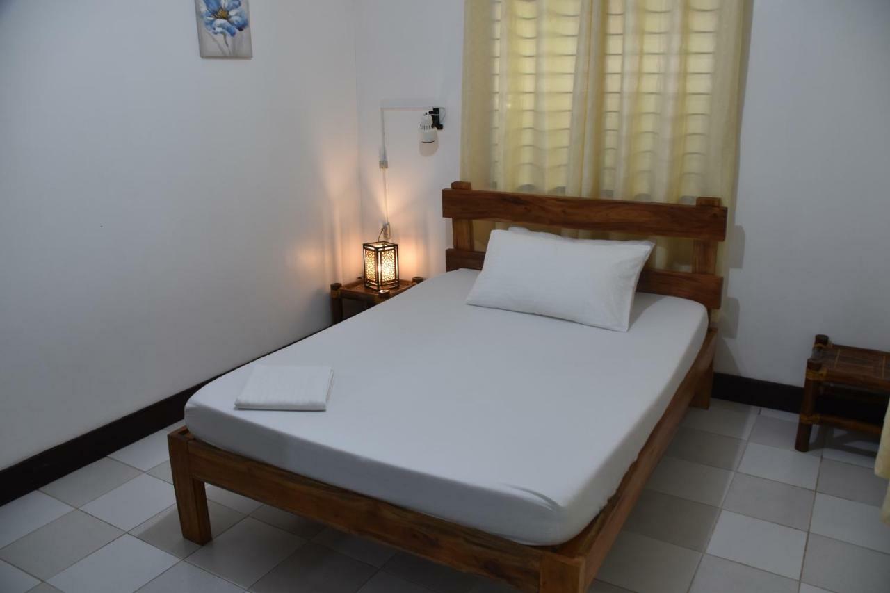 Roy'S Rendezvous Boracay Hotel Manoc-Manoc Bagian luar foto